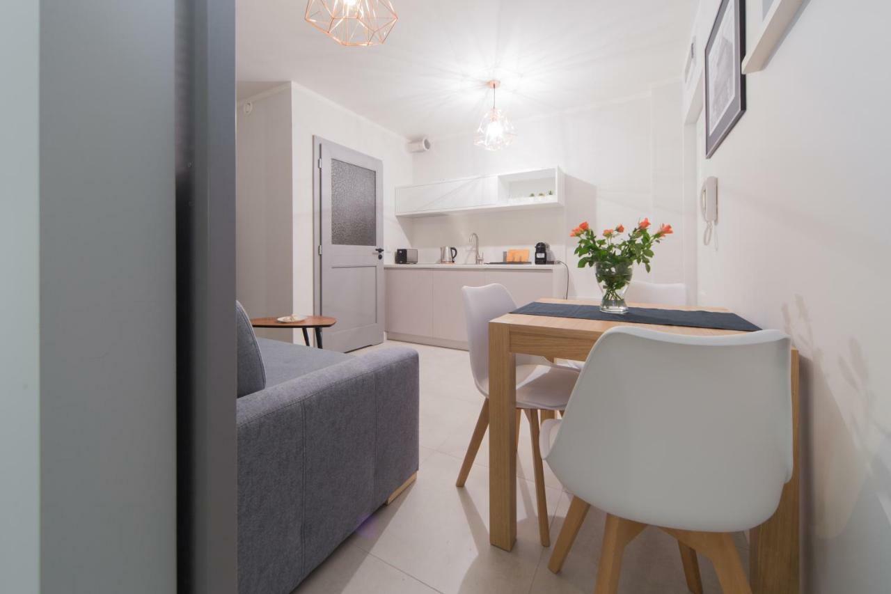 M6 Main Square Stylish One Bedroom كراكوفيا المظهر الخارجي الصورة